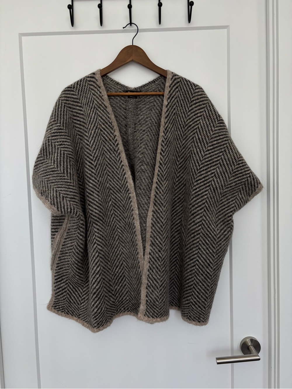 Massimo Dutti Taupe & Cream Herringbone Open-Front Poncho